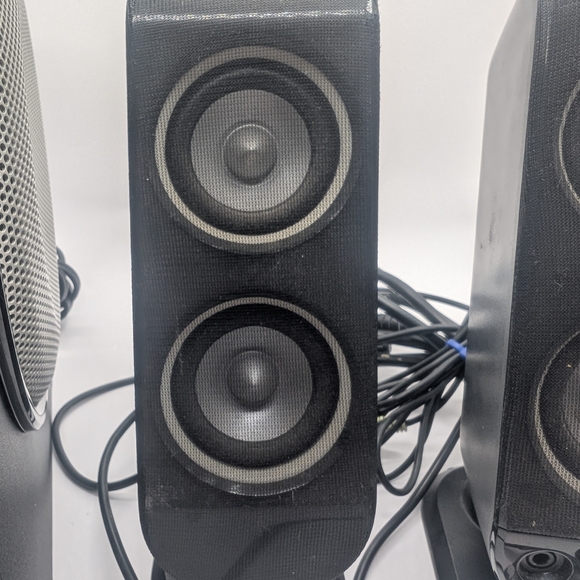 Logitech X-230 Speaker System High Quality Gaming Computer PC Subwoofer Speakers - Picture 5 of 13